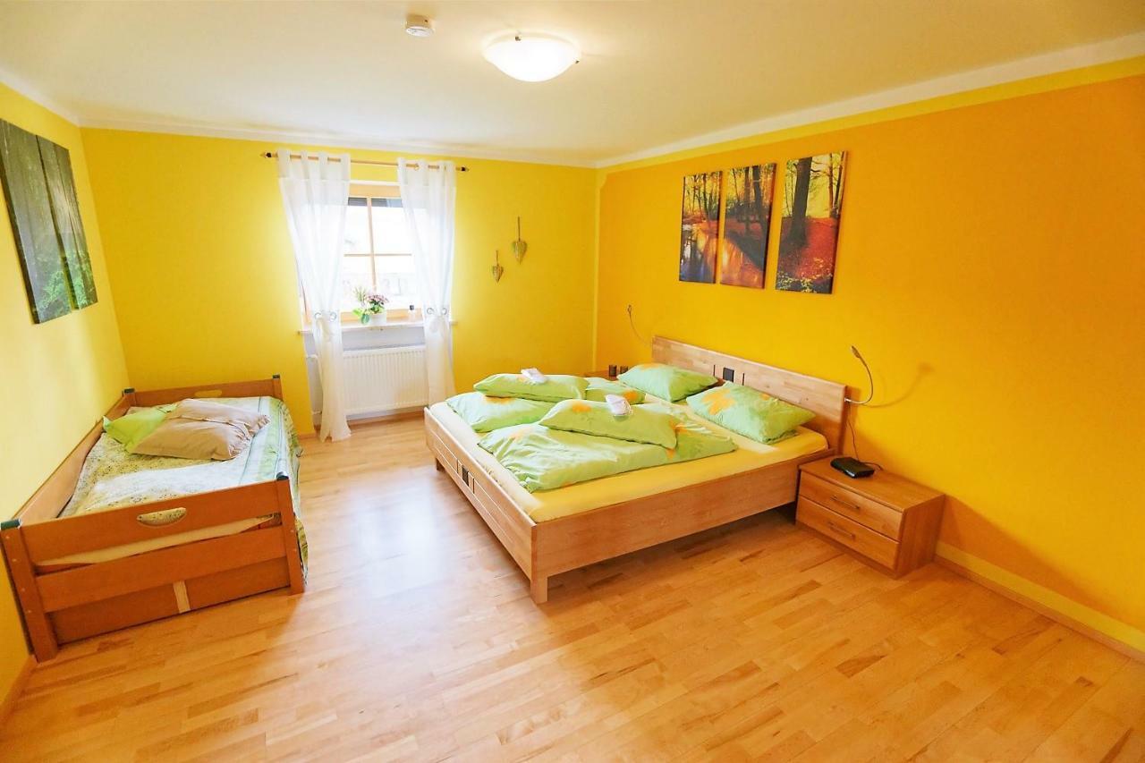 Ferienwohnung Im Landhaus Am Nationalpark Ludwigsthal Eksteriør billede